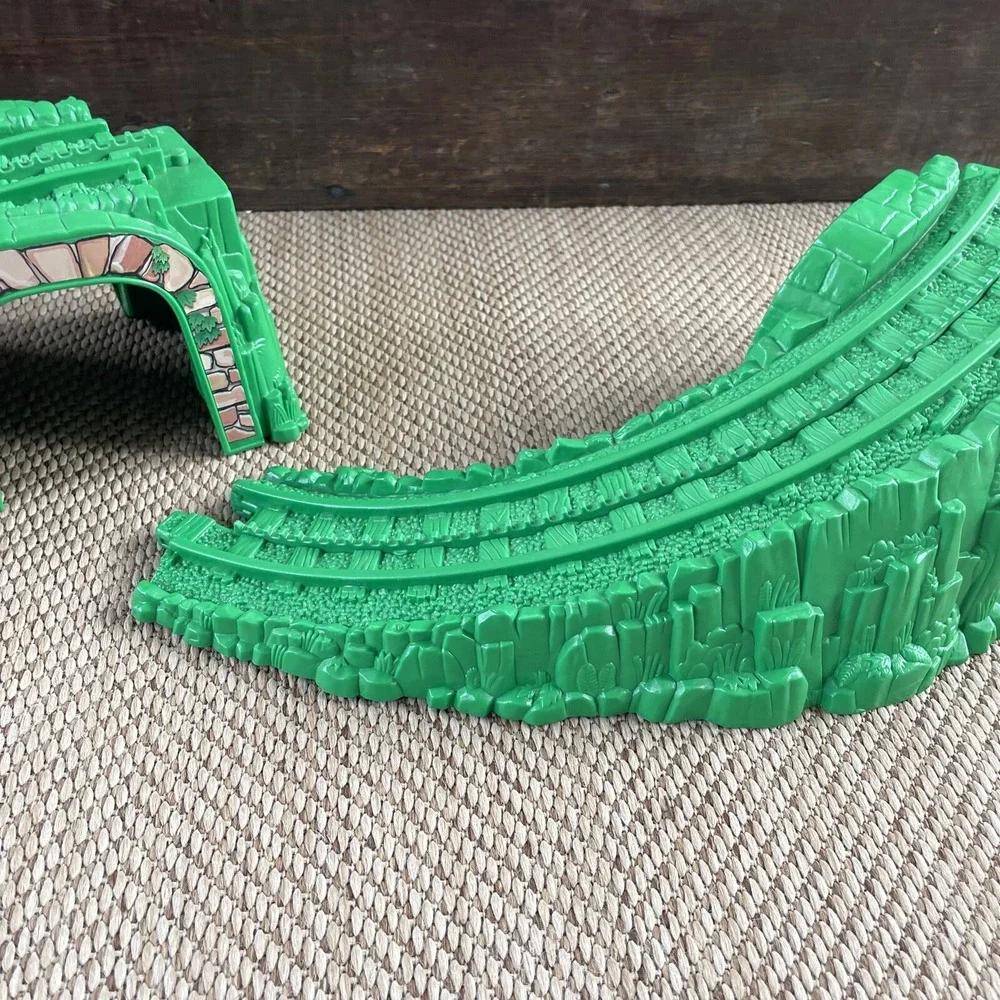 Fisher Price GeoTrax Mountain Train Tunnel Bridge Overpass Replacement Parts